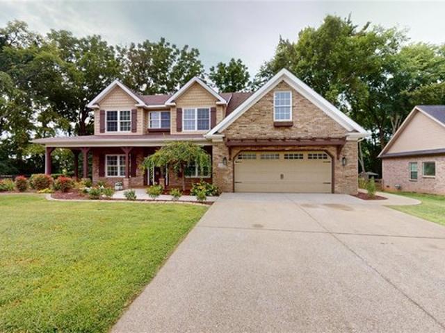 House for sale in Bowling Green, Kentucky