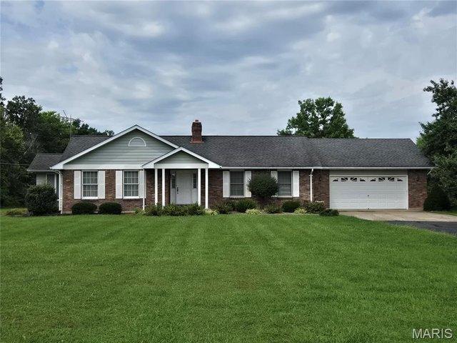 House for sale in Troy, Missouri