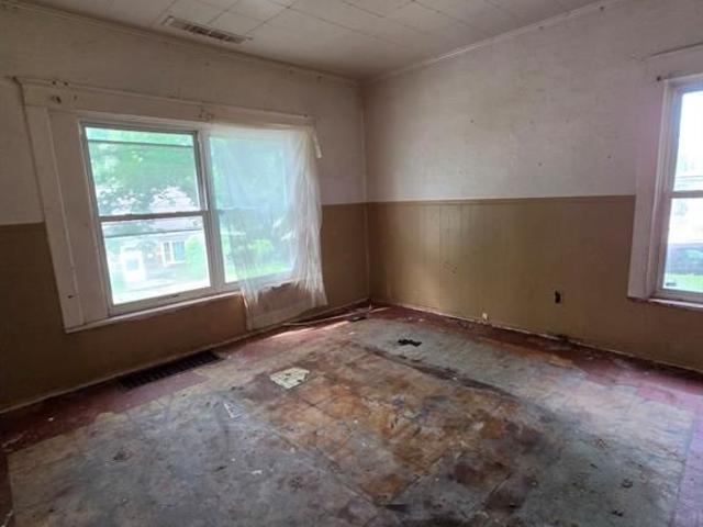 House for sale in Beaver, Pennsylvania