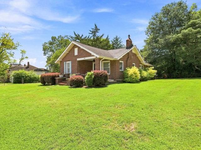 House for sale in Easley, South Carolina