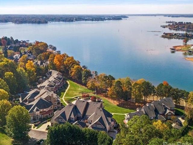 Condo for sale in Mooresville, North Carolina