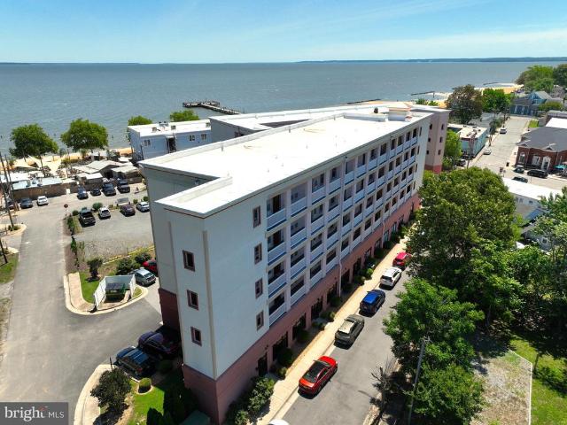 Condo for sale in Virginia