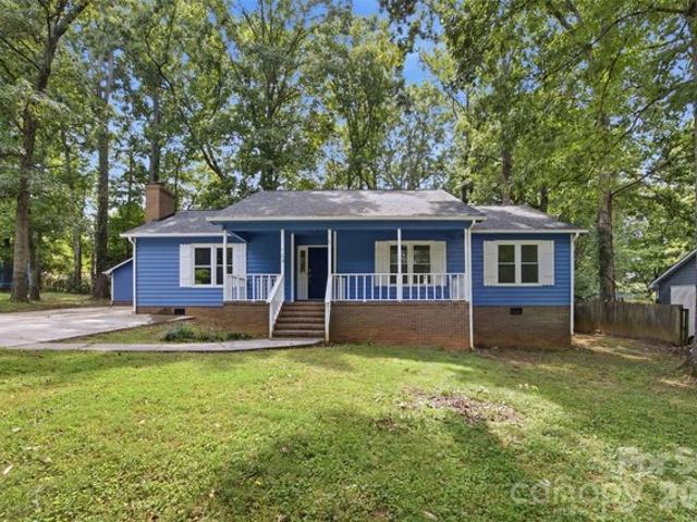 House for sale in Stanley, North Carolina