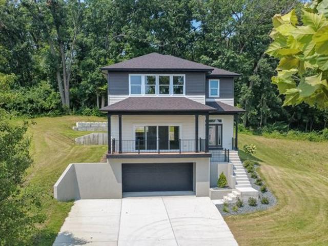 House for sale in Minooka, Grundy County
