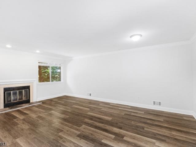 Townhouse for sale in Union, New Jersey