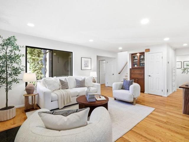 Townhouse for sale in Los Gatos, California