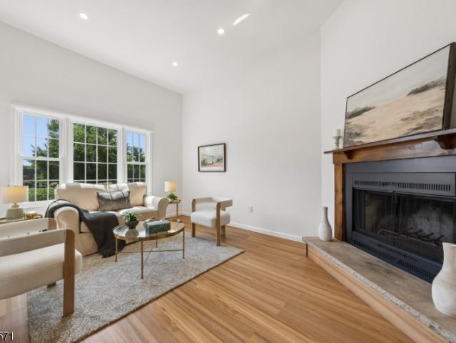 Townhouse for sale in Summit, New Jersey