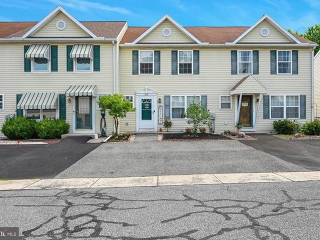 Townhouse for sale in Lebanon, Pennsylvania