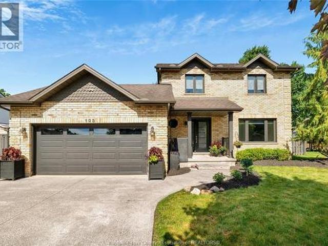 House for sale in Lakeshore, Ontario