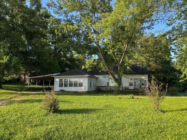 House for sale in Stone, Missouri