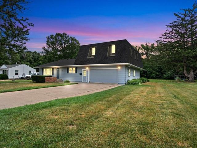 House for sale in Vermillion, South Dakota