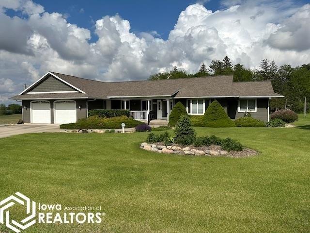 House for sale in Ackley, Iowa