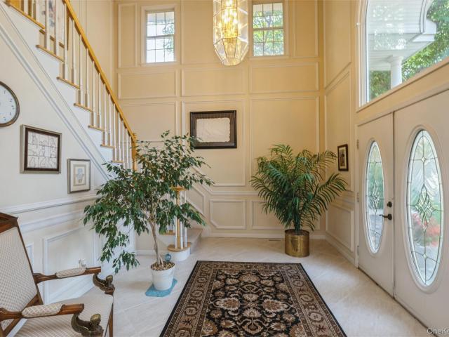 House for sale in Smithtown, New York