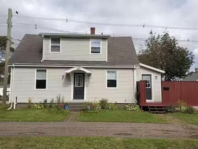 House for sale in Summerside, Prince County