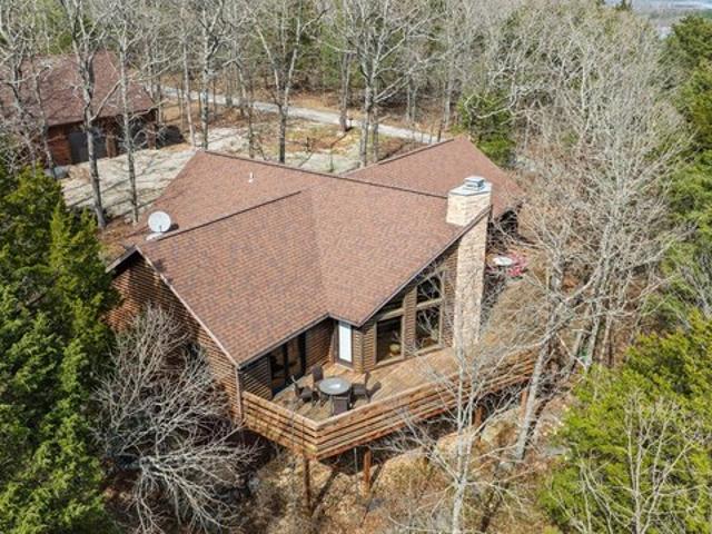 House for sale in Barry, Missouri