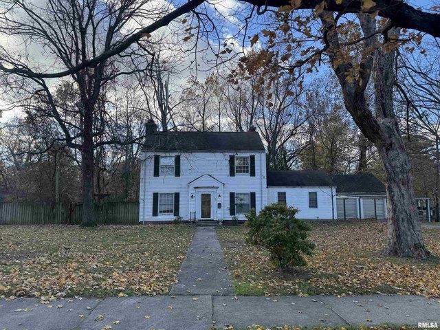 House for sale in Murphysboro, Illinois