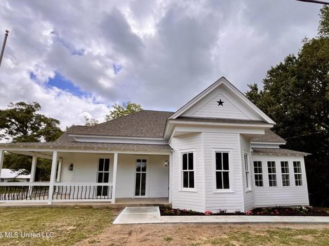 House for sale in Wiggins, Mississippi