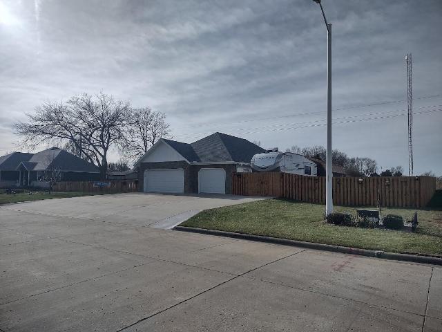 House for sale in Buffalo, Missouri