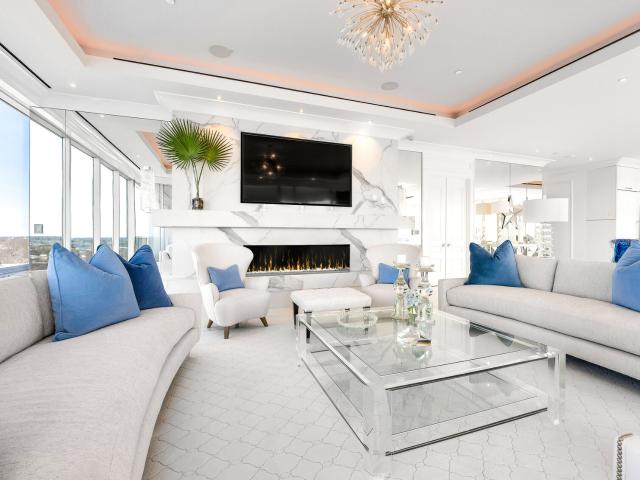 Condo for sale in Lexington, Central Business District