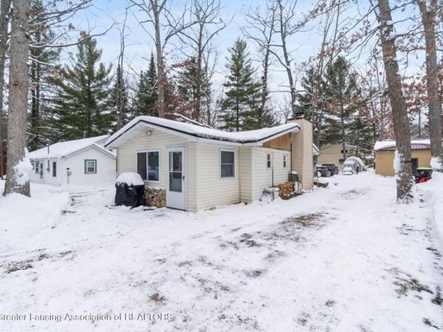 House for sale in Roscommon, Michigan