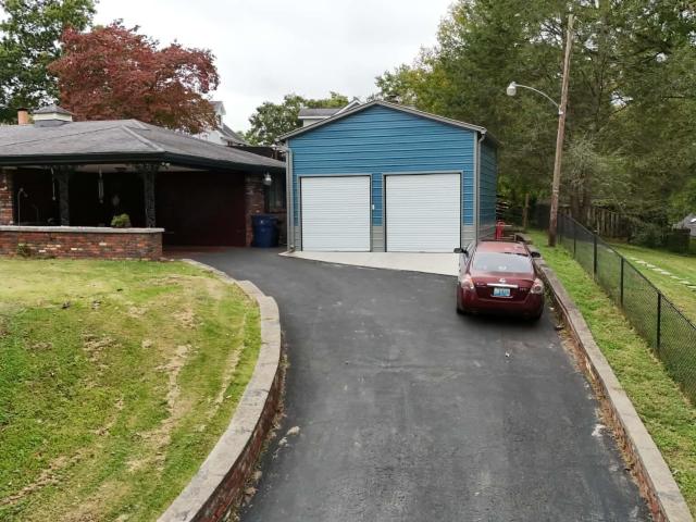 House for sale in Middlesboro, Bell County