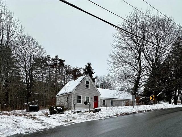 House for sale in New Hampshire