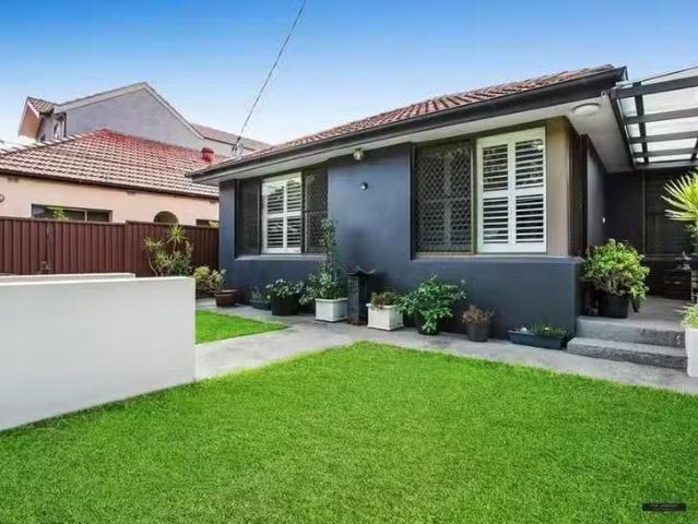 House for rent in Eastlakes
