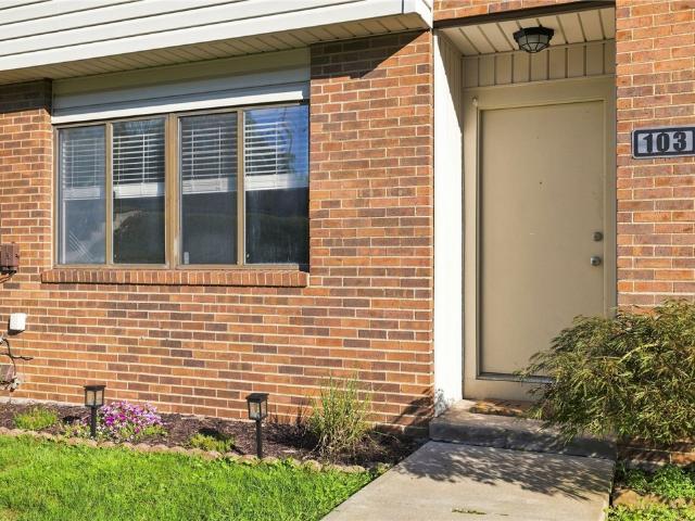 Condo for sale in Moon, Pennsylvania