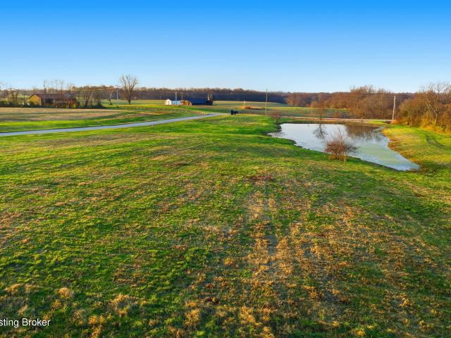 Land for sale in Shelbyville, Kentucky