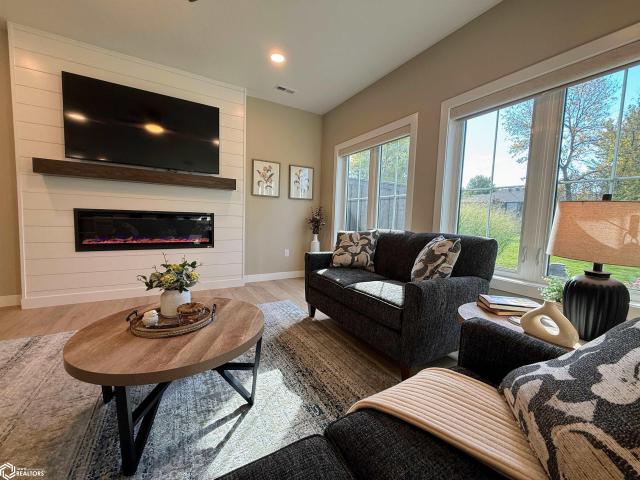 Condo for sale in Clear Lake, Cerro Gordo County