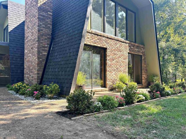House for sale in Ark