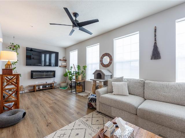 Townhouse for sale in Moon, Pennsylvania