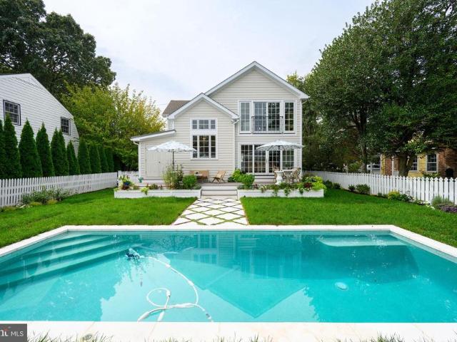 House for sale in Oxford, Maryland
