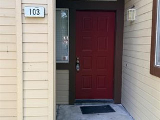 Condo for sale in Hercules, California