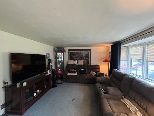 House for sale in Melrose Place, East Peoria