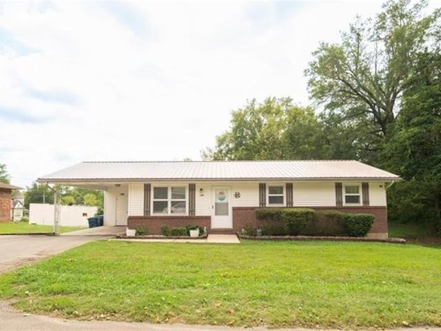 House for sale in Bloomfield, Missouri