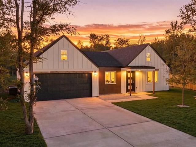 House for sale in Bastrop, Texas