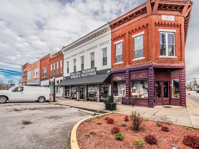 Commercial for sale in Horse Cave, Kentucky