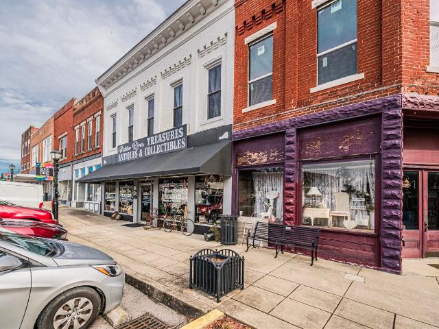 Commercial for sale in Horse Cave, Kentucky
