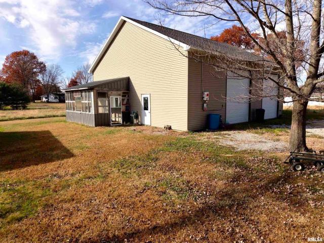 House for sale in Cisne, Illinois