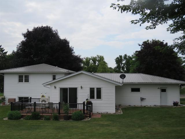 House for sale in Fox Lake, Wisconsin