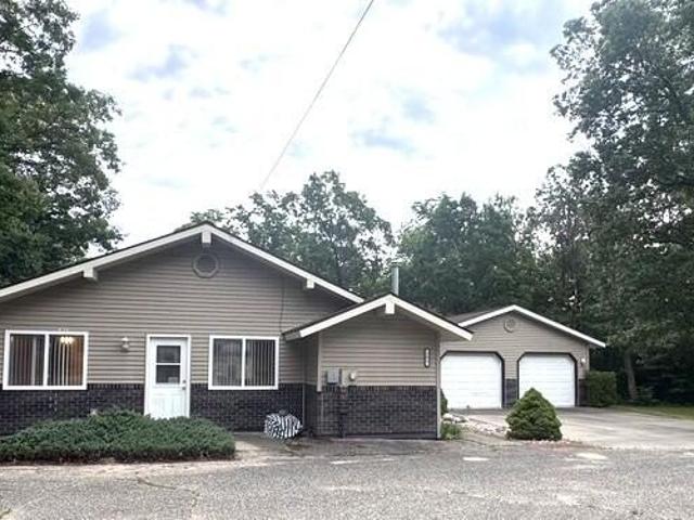 House for sale in Houghton Lake, Michigan