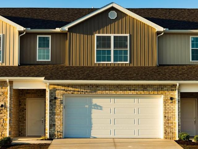 Townhouse for sale in Bridgeport, West Virginia
