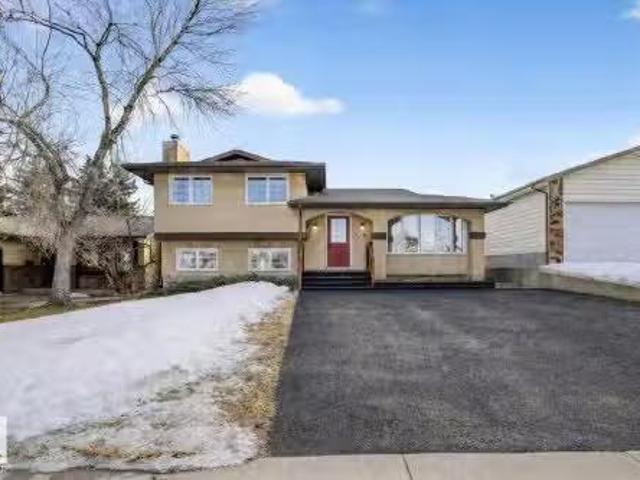 House for sale in Sherwood Park, Alberta