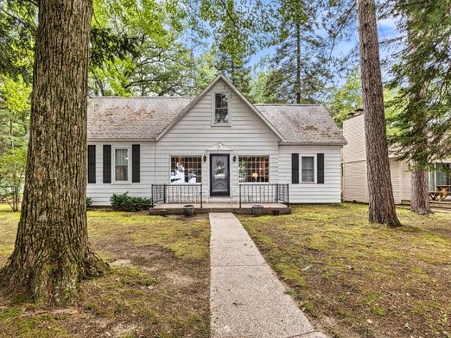 House for sale in Roscommon, Michigan