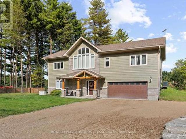 House for sale in Renfrew, Ontario
