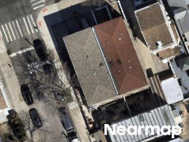 House for sale in Queens, Arverne