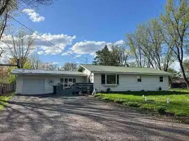 House for sale in Chippewa Falls