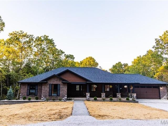 House for sale in De Soto, Missouri