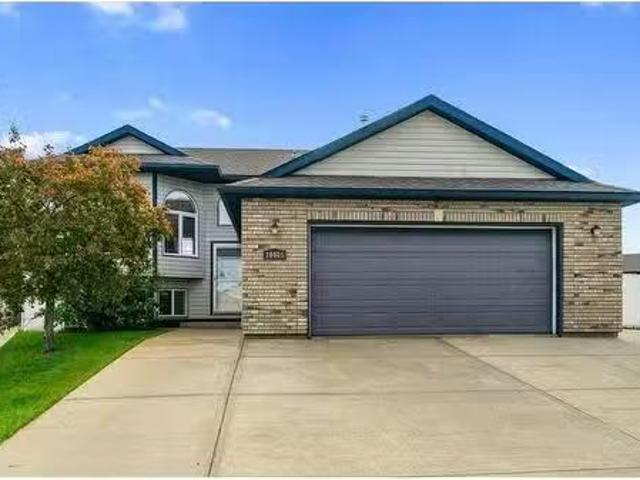 House for sale in Grande Prairie, Alberta